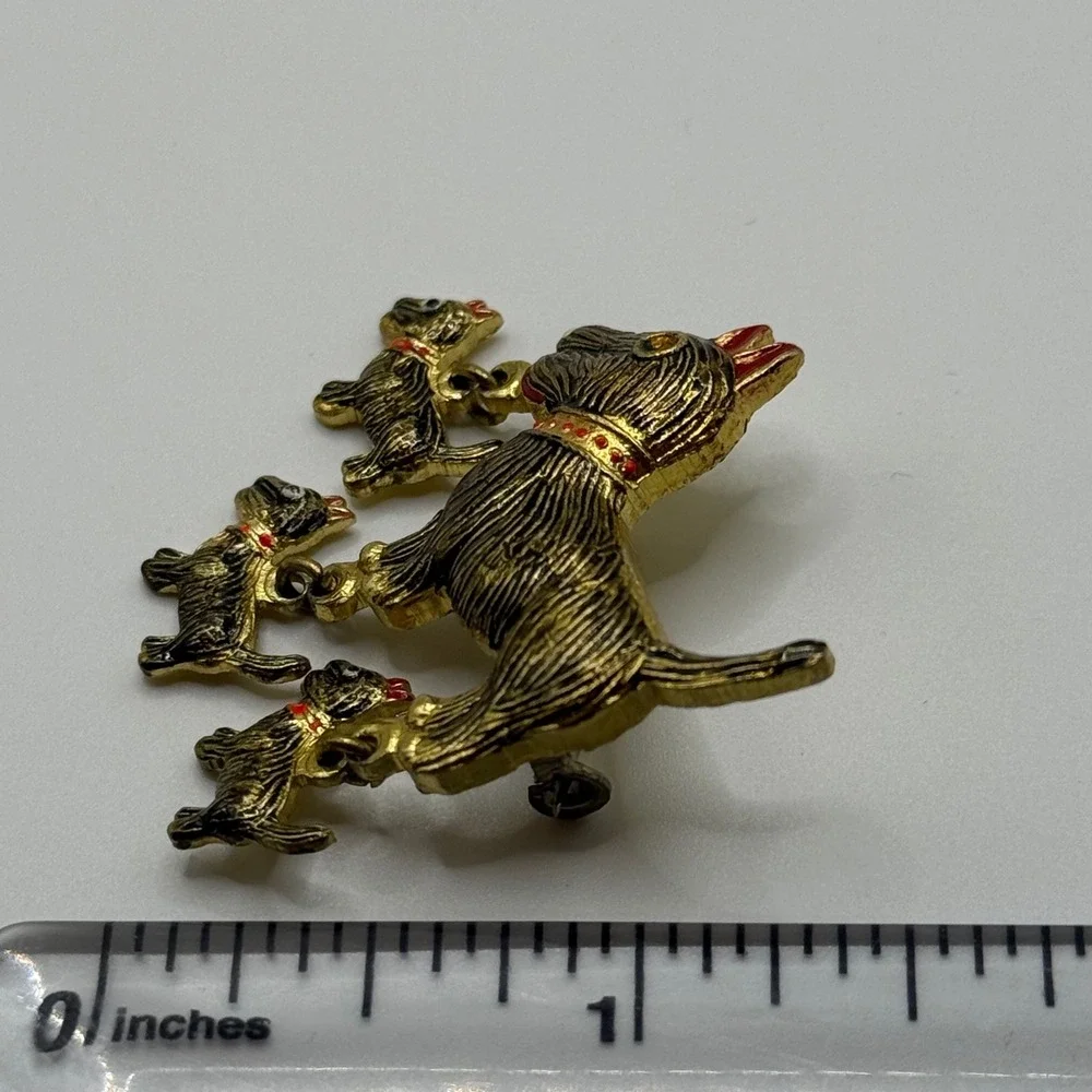 Vintage Gold Tone Scottie Dog Mother and Puppies Dangle Brooch Pin Korea